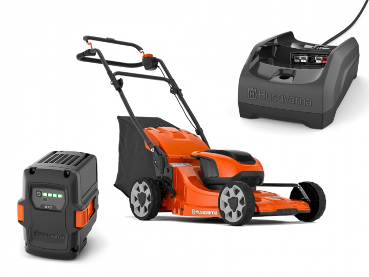 Husqvarna LC 142i + B140 & C80 in the group Forest and Garden Products / Husqvarna Battery operated power tools / Battery Lawn Mowers at Gräsklipparbutiken (9705418-04)